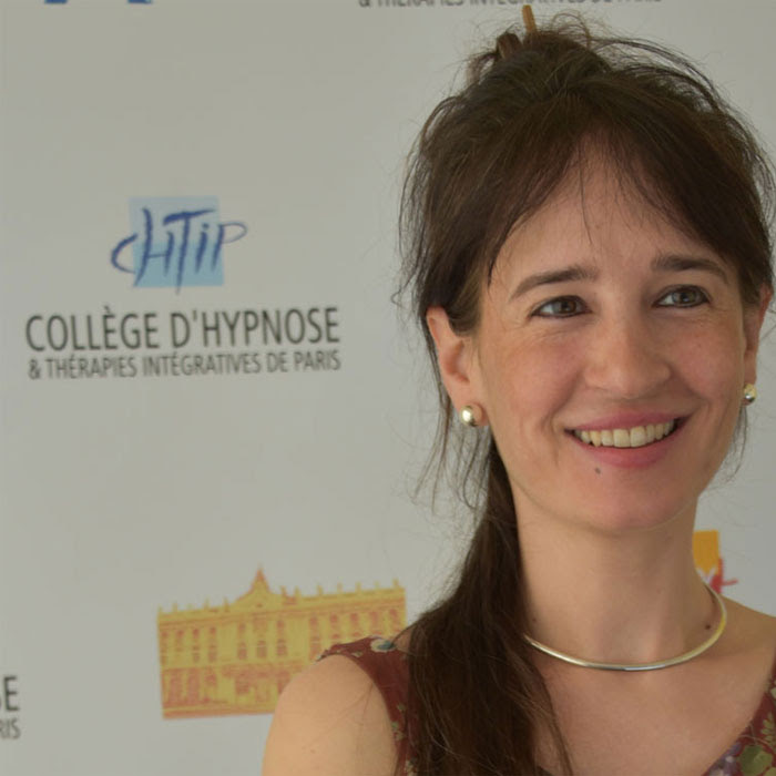 Sophie TOURNOUËR, Psychologue clinicienne, Hypnothérapeute et Thérapeute familiale Sophie TOURNOUËR, Psychologue clinicienne, Hypnothérapeute et Thérapeute familiale