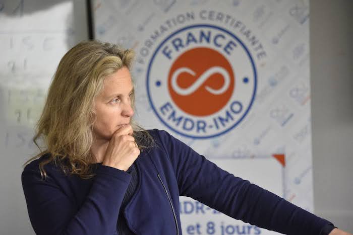 Douleur aiguë, douleur chronique. Formation Hypnose à Marseille Douleur aiguë, douleur chronique. Formation Hypnose à Marseille