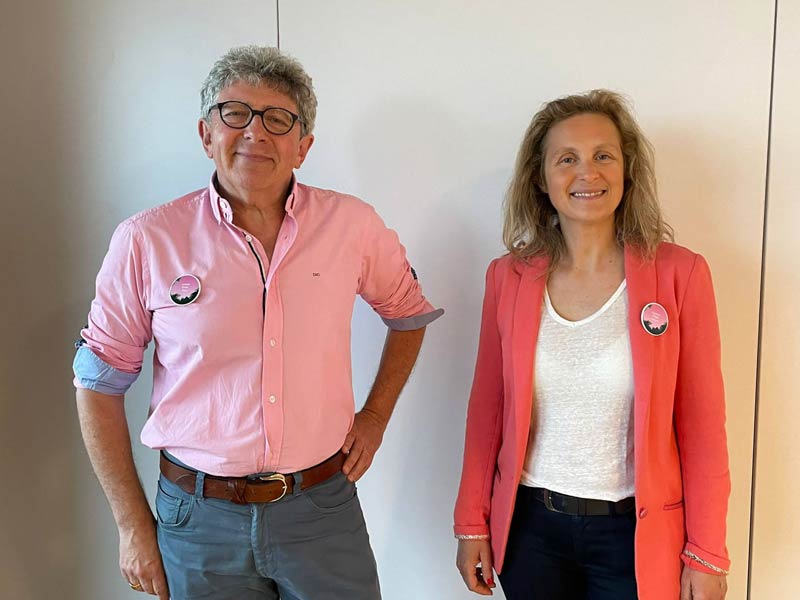 1- Laurence ADJADJ et Laurent GROSS au Congrès Hypnose et Douleur 2022 1- Laurence ADJADJ et Laurent GROSS au Congrès Hypnose et Douleur 2022