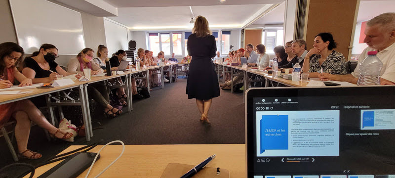 47- Laurence ADJADJ en Formation et Supervision en Hypnose et EMDR-IMO, Institut Hypnotim à Marseille et à Paris 47- Laurence ADJADJ en Formation et Supervision en Hypnose et EMDR-IMO, Institut Hypnotim à Marseille et à Paris