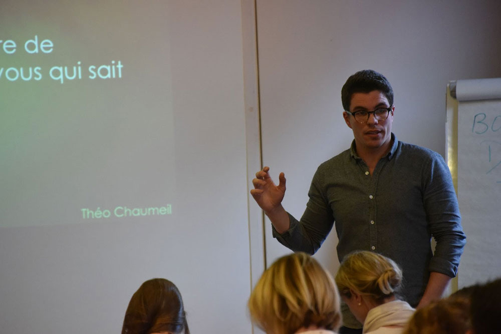 Théo CHAUMEIL, Formation en Hypnose à Marseille Théo CHAUMEIL, Formation en Hypnose à Marseille