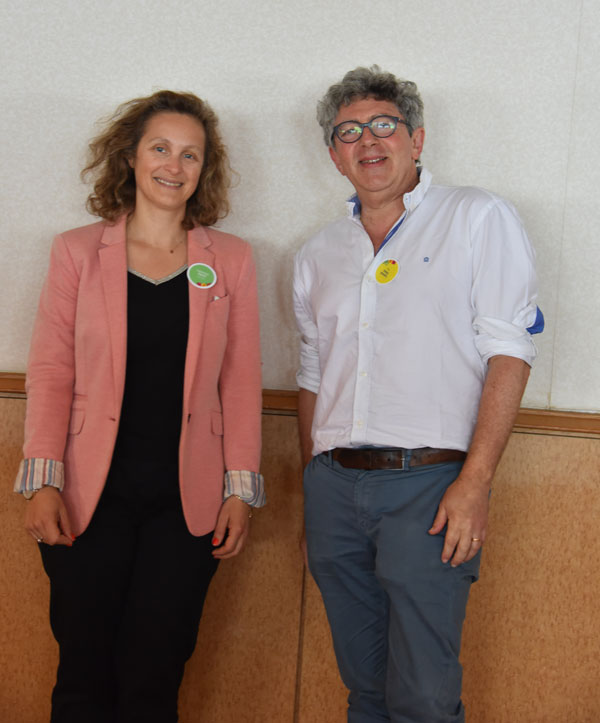 Laurence ADJADJ et Laurent GROSS en Congrès Hypnose et Douleur 2018 Laurence ADJADJ et Laurent GROSS en Congrès Hypnose et Douleur 2018